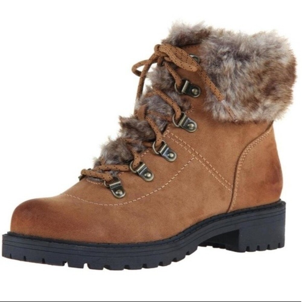 Madeline Girls Brown Vegan Suede Lug Sole Fur Lined Lace Up Hiking Boots 8.5